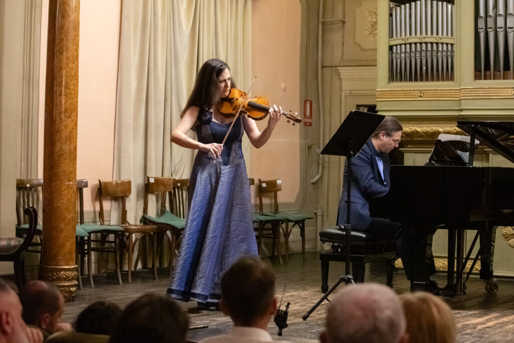 Emy Bernecoli Elia Andrea Corazza live in Accademia Filarmonica Festival Respighi BOLOGNA 2023